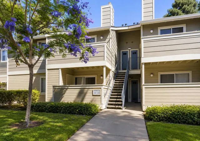2nd image of 2660 Somerset Park Cir, San Jose, CA 95132 | MLS# ML82052478