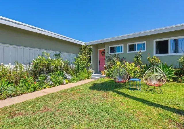 Photo 1 of Single family home for sale at 330 Donax Ave, Imperial Beach, CA 91932 | MLS# PTP2604908 | Listing updated on 2026-08-31