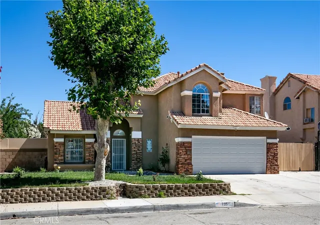 Photo 2 of Sale Pending at 735 E Ave K7, Lancaster, CA 93535 | MLS# SR26140582 | Listing updated on 2026-10-06