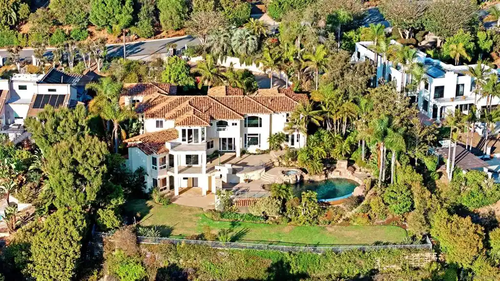 Photo 1 of Mansion for sale at 7149 Obelisco Cir, Carlsbad, CA 92009 | MLS# 260015752SD | Listing updated on 2026-10-16