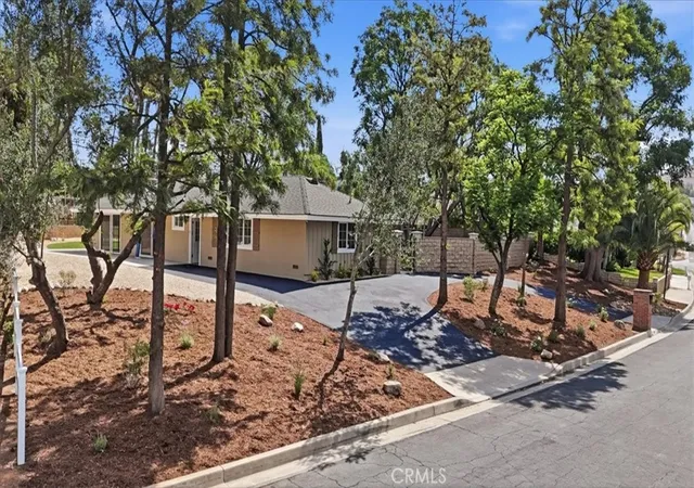 Homes for sale in Jurupa Valley, CA | 7831 Live Oak Dr, Jurupa Valley, CA 92509 | MLS# CV26140627