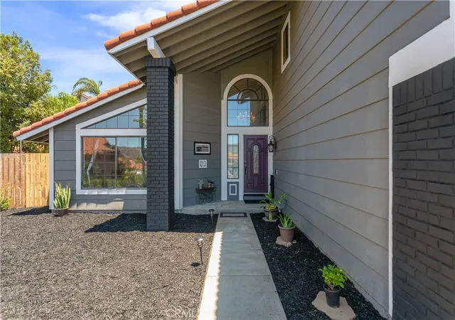 Photo 3 of Single family home for sale at 22960 Pavla Ct, Wildomar, CA 92595 | MLS# IG26140666 | Listing updated on 2026-09-29