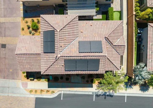 Listing Photo 5 - Condo for sale in building located at 80317 Redstone Wy, La Quinta, CA 92253