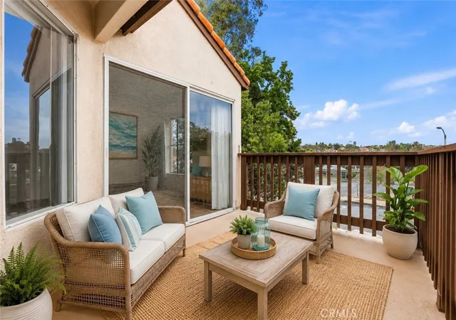 Listing Photo 1 - Condo for sale in building located at 25274 Via Lido, Laguna Niguel, CA 92677