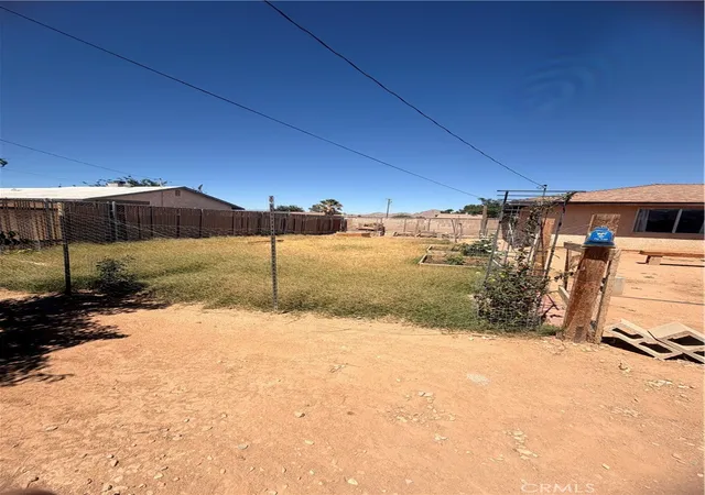 Photo 3 of Single family home for sale at 16661 Pawnee, Apple Valley, CA 92307 | MLS# HD26140810 | Listing updated on 2026-09-29