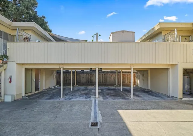 Listing Photo 4 - Condo for sale in building located at 444 Villa Ter, San Mateo, CA 94401