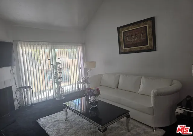 2nd image of 438 E Spruce Ave #133, Inglewood, CA 90301 | MLS# 26853401