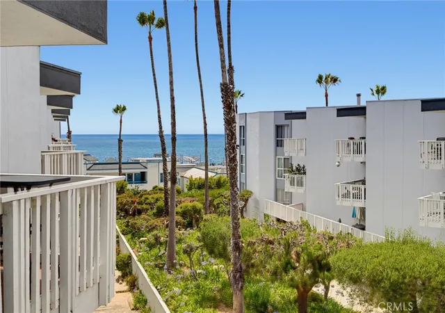 3rd image of 620 The Village #302, Redondo Beach, CA 90277 | MLS# SB26139454