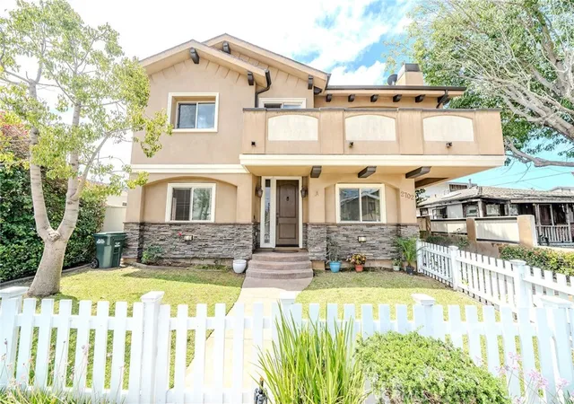 Homes for sale in Redondo Beach, CA | 2702 Gates Ave #A, Redondo Beach, CA 90278 | MLS# PW26140890
