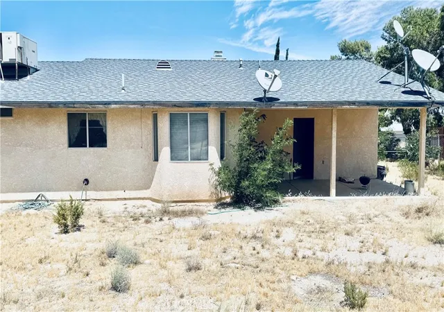 2nd image of 31195 Stanley St, Lucerne Valley, CA 92356 | MLS# SR26140277