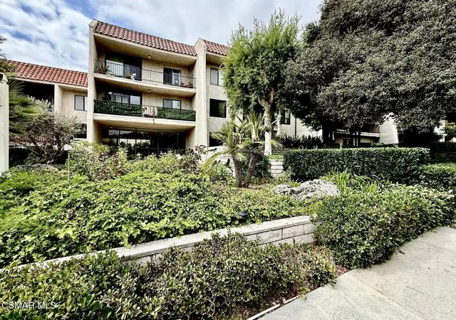 Homes for sale in Glendale, CA | 1401 Valley View Rd #426, Glendale, CA 91202 | MLS# 226003065