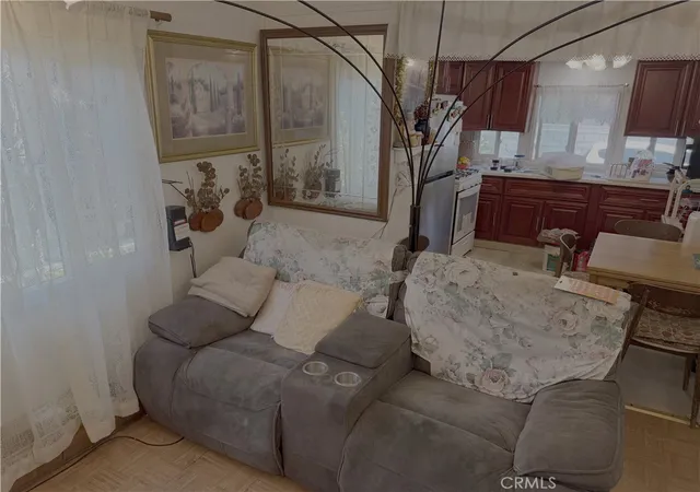 4th image of 520 E Carson St, Carson, CA 90745 | MLS# PV26140962