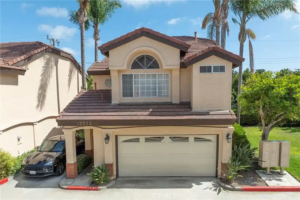 Listing Photo 1 - Condo for sale in 17572 Van Buren located at 17572 Van Buren, Huntington Beach, CA 92647 - Unit 17572 Van Buren