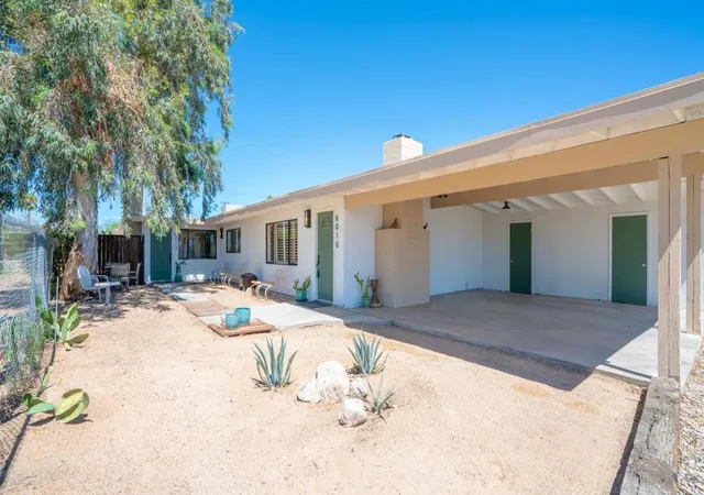 Homes for sale in 29 Palms, CA | 6010 Ocotillo Ave, 29 Palms, CA 92277 | MLS# 219149731DA