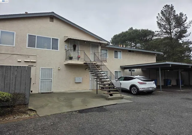 3rd image of 709 Pope Dr, Vallejo, CA 94591 | MLS# 41139980
