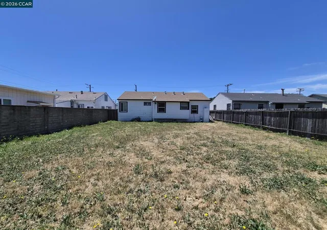 Homes for sale in Richmond, CA | 120 S 39th St, Richmond, CA 94804 | MLS# 41139982