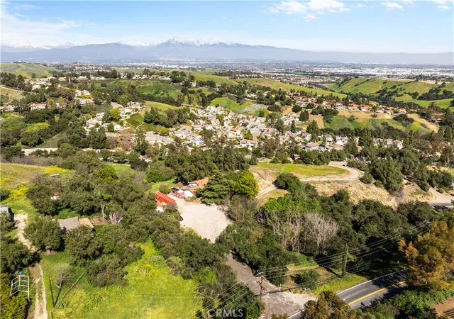 Photo 4 of Single family home for sale at 2110 Carbon Cyn, Chino Hills, CA 91709 | MLS# OC26136426 | Listing updated on 2026-10-31