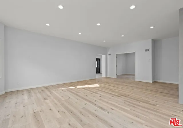 Photo 3 of Single family home for sale at 1250 S Windsor Blvd, Los Angeles, CA 90019 | MLS# 26853527 | Listing updated on 2026-09-30