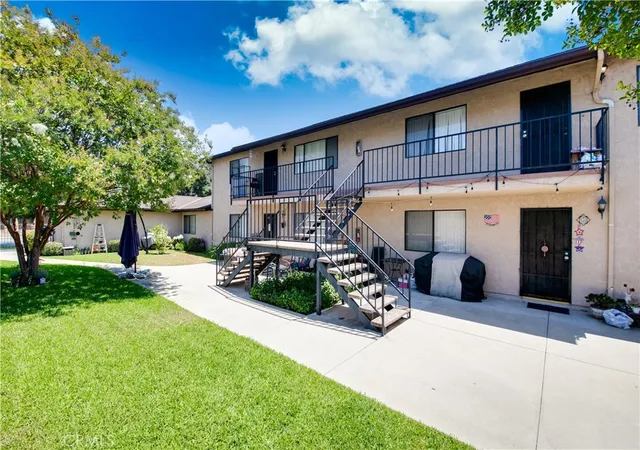 4th image of 539 N San Gabriel, Azusa, CA 91702 | MLS# AR26136652