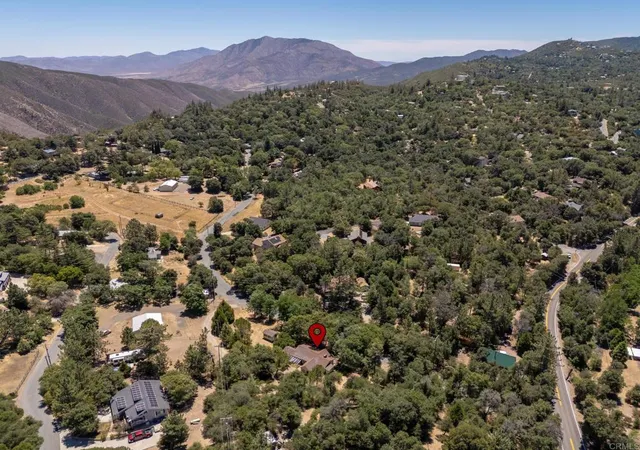 45th image of 1352 Sunshine Trail, Julian, CA 92036 | MLS# NDP2606217