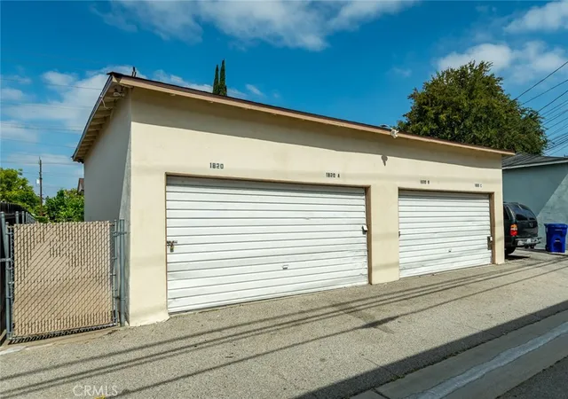 3rd image of 1820 N Hollywood, Burbank, CA 91505 | MLS# BB26141109
