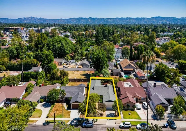 Homes for sale in Van Nuys, CA | 13828 Kittridge, Van Nuys, CA 91405 | MLS# SR26089188