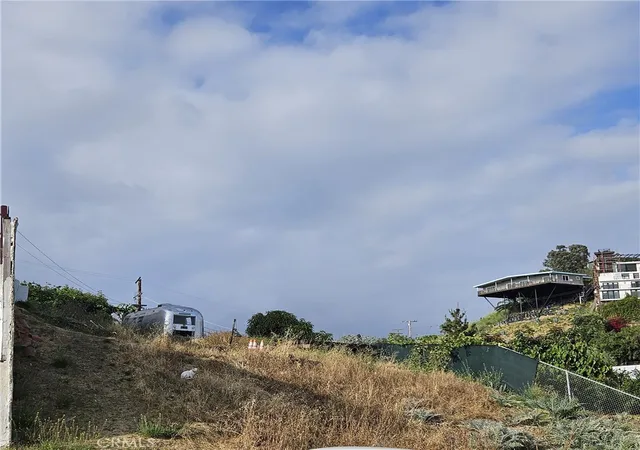 Photo 2 of Land for sale at 1142 N Stone, Los Angeles, CA 90063 | MLS# DW26141227 | Listing updated on 2026-07-09