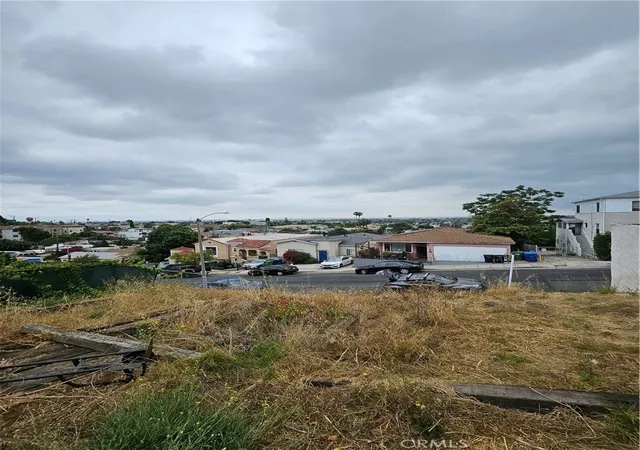 Photo 4 of Land for sale at 1142 N Stone, Los Angeles, CA 90063 | MLS# DW26141227 | Listing updated on 2026-07-09
