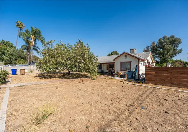 3rd image of 32911 Avenue E, Yucaipa, CA 92399 | MLS# CV26141230