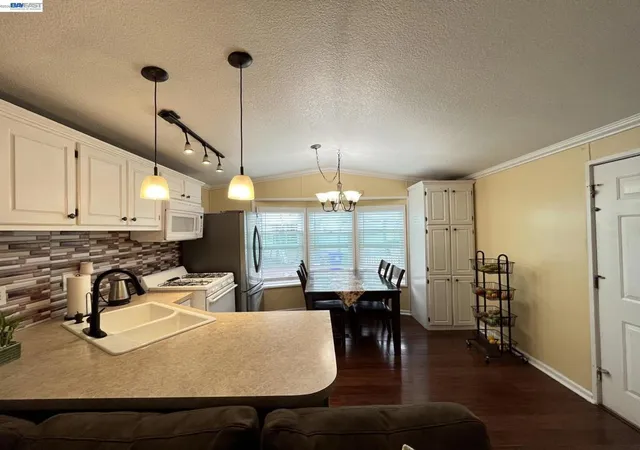 4th image of 747 Lewelling Blvd, San Leandro, CA 94579 | MLS# 41140006