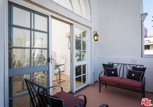 5th image of 851 N San Vicente Blvd #308, West Hollywood, CA 90069 | MLS# 26853611