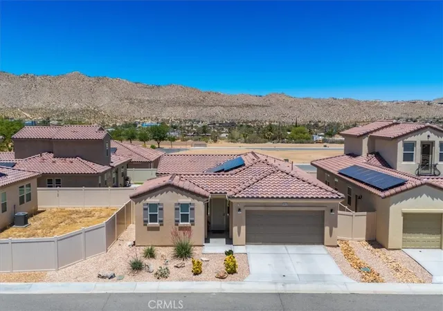 Photo 2 of Single family home for sale at 56620 Desert Vista Cir, Yucca Valley, CA 92284 | MLS# JT26141102 | Listing updated on 2026-10-02