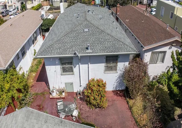 5th image of 2706 67th Ave, Oakland, CA 94605 | MLS# 41140014