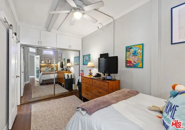 5th image of 325 W 3Rd St, Long Beach, CA 90802