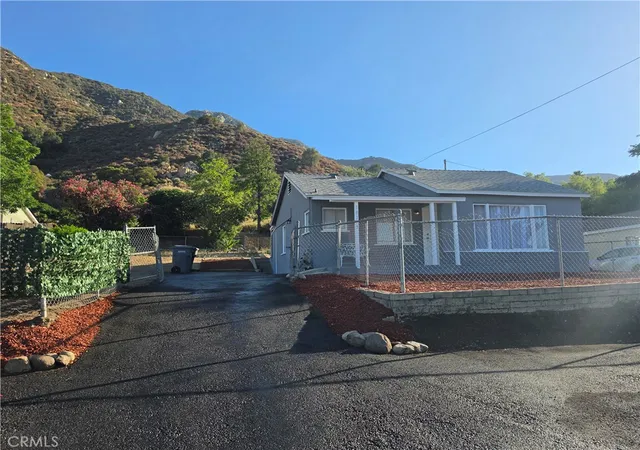 3rd image of 18173 Ballard, Lake Elsinore, CA 92530 | MLS# IG26140549
