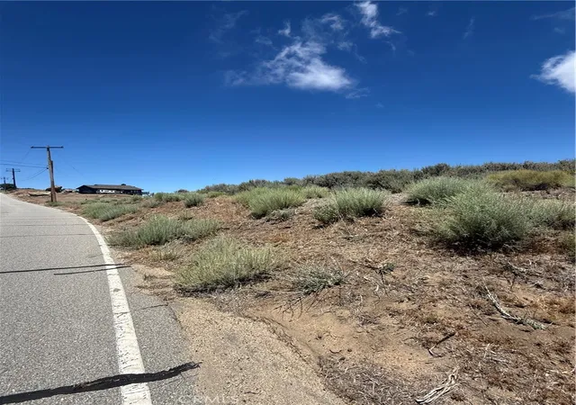 Photo 3 of Land for sale at 25610 Jacaranda, Tehachapi, CA 93561 | MLS# SR26141336 | Listing updated on 2026-06-29
