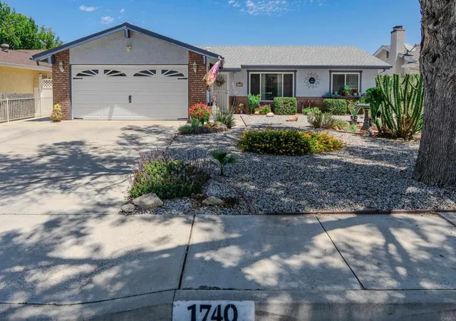 Homes for sale in Hemet, CA | 1740 Walden Ln, Hemet, CA 92545 | MLS# PTP2604934