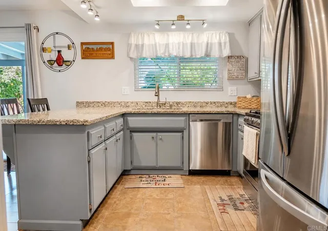 Homes for sale in Hemet, CA | 1740 Walden Ln, Hemet, CA 92545 | MLS# PTP2604934