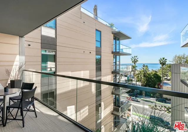 Homes for sale in Santa Monica, CA | 1755 Ocean Ave #Apt 707, Santa Monica, CA 90401 | MLS# 26852793