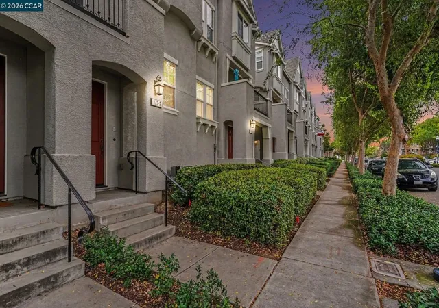 Condo for sale at 173 Heligan Ln #2, Livermore, CA 94551 | MLS# 41140024