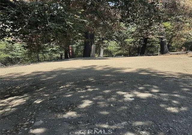 8th image of 1102 Chateau, Crestline, CA 92325 | MLS# IG26141434