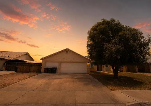 Homes for sale in Blythe, CA | 204 Shaded Palm, Blythe, CA 92225 | MLS# 219149745DA