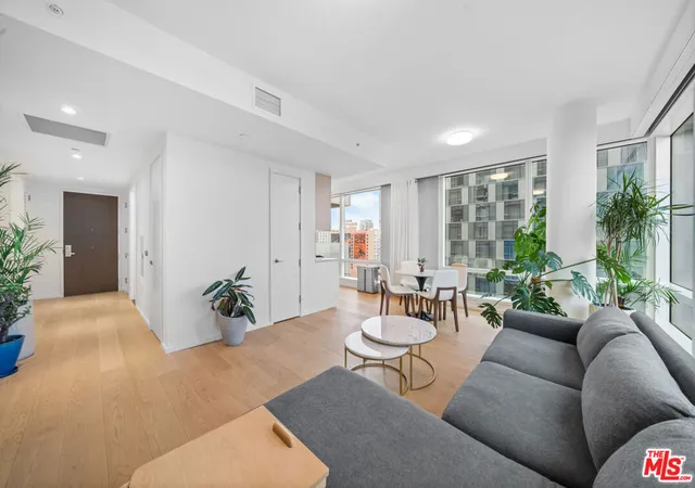 Photo 3 of Condo for sale at 877 Francisco St #1128, Los Angeles, CA 90017 | MLS# 26853685 | Listing updated on 2026-07-07