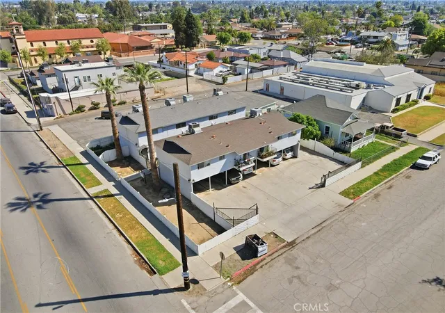 3rd image of 1401 Baker, Bakersfield, CA 93305 | MLS# OC26141459
