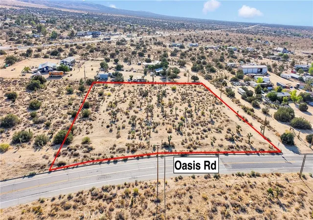 2nd image of 875 Locust Rd, Pinon Hills, CA 92372 | MLS# HD26136371
