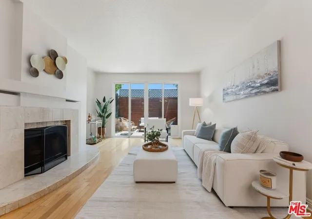 Photo 2 of Condo for sale at 1436 20th Street #8, Santa Monica, CA 90404 | MLS# 26853689 | Listing updated on 2026-10-06