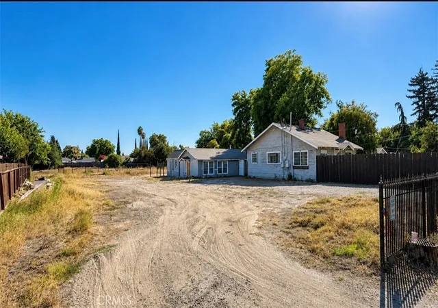 2nd image of 1456 Cameron #1-4, Merced, CA 95340 | MLS# MC26139057