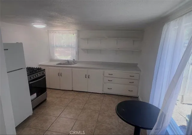 2nd image of 1456 Cameron, Merced, CA 95340