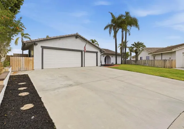 Homes for sale in Bonita, CA | 5401 Horse Ridge Way, Bonita, CA 91902 | MLS# PTP2604936