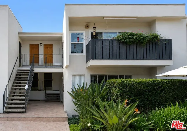 1st image of 18645 Hatteras St #263, Tarzana, CA 91356 | MLS# 26853585